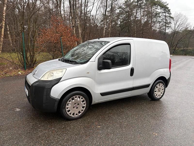 Gebraucht Fiat Fiorino 75 PS (55 kW) 2010 Silber Van / Kleinbus
