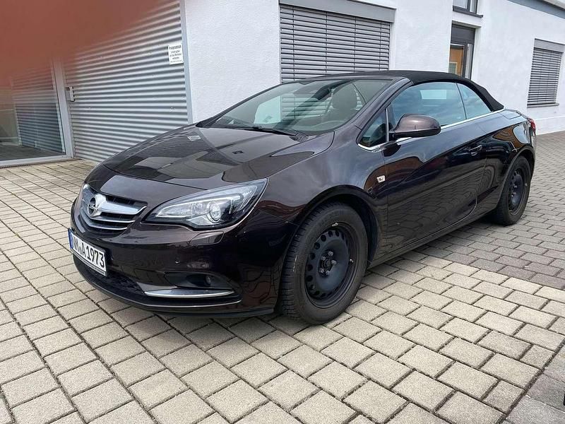Braun Gebraucht 2017 Opel Cascada Edition Cabrio | 14.400 € (Etwas zu teuer) - Bild 1/3