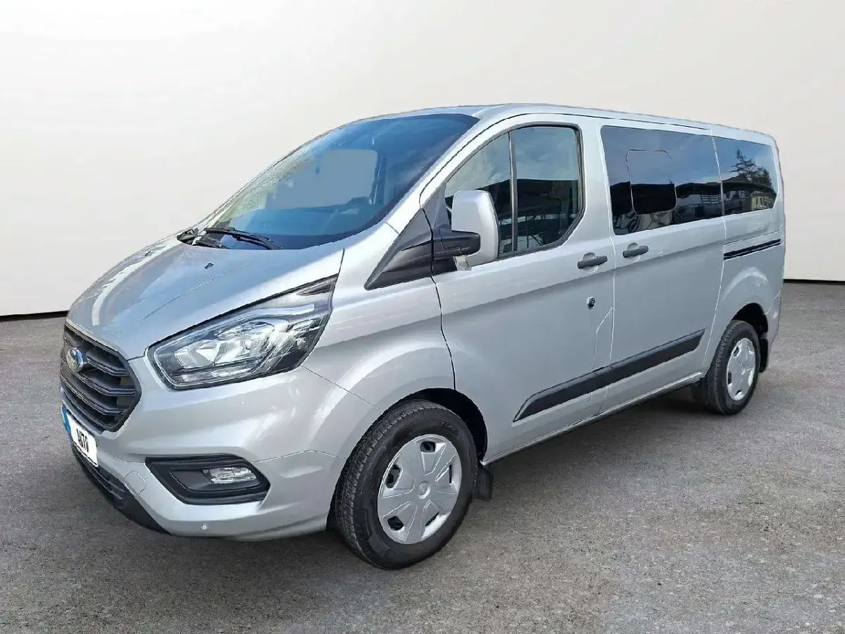 Gebraucht Ford Transit Custom Trend 131 PS (96 kW) 2021 Polarsilber metallic Kombi