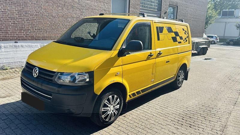 Gelb Gebraucht 2010 VW T5 Van | 6.000 € - Bild 1/4
