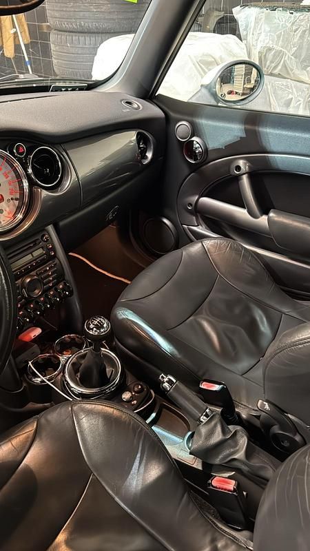 Gebraucht Mini Cooper Cabriolet 116 PS (85 kW) 2007 Beige Cabrio