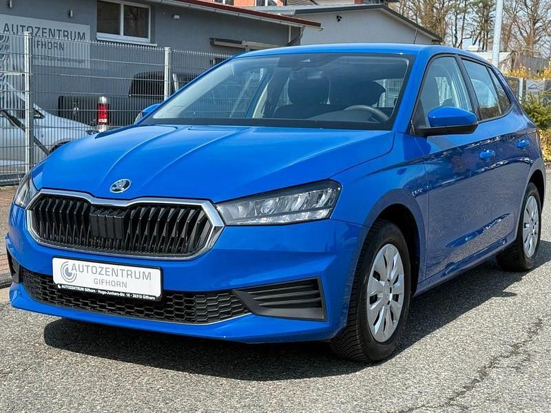 Gebraucht Skoda Fabia Active 65 PS (47 kW) 2023 Blau Kleinwagen