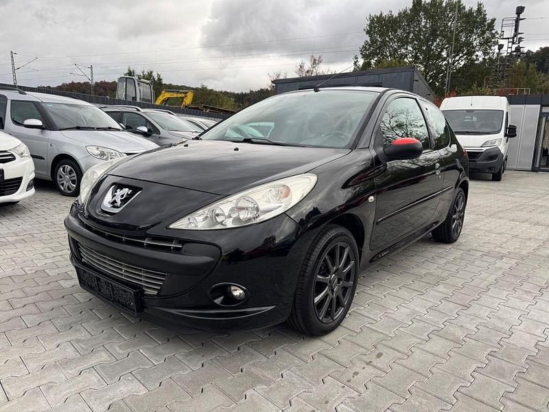 Schwarz Gebraucht 2012 Peugeot 206+ Basis Kleinwagen | 2.900 € (Etwas zu teuer) - Bild 1/4