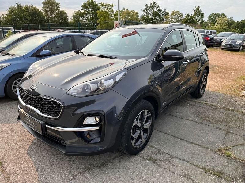 Grau Gebraucht 2019 Kia Sportage Vision SUV | 21.420 € (Etwas zu teuer) - Bild 1/4