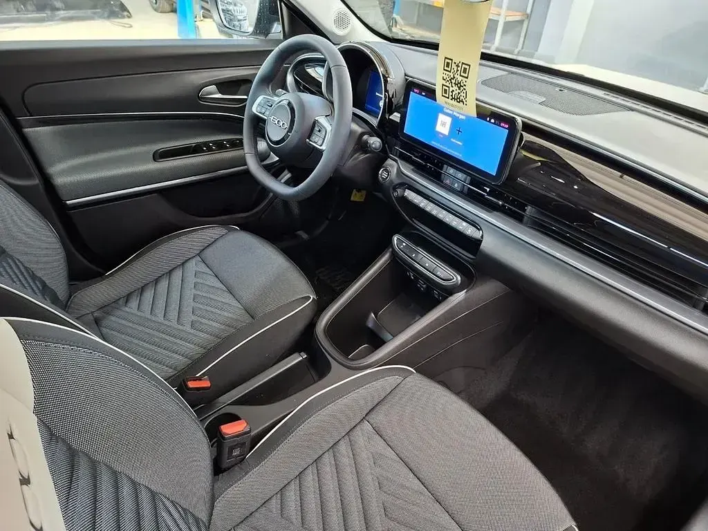 Usado Fiat 600 101 CV (74 kW) 2024 Negro SUV