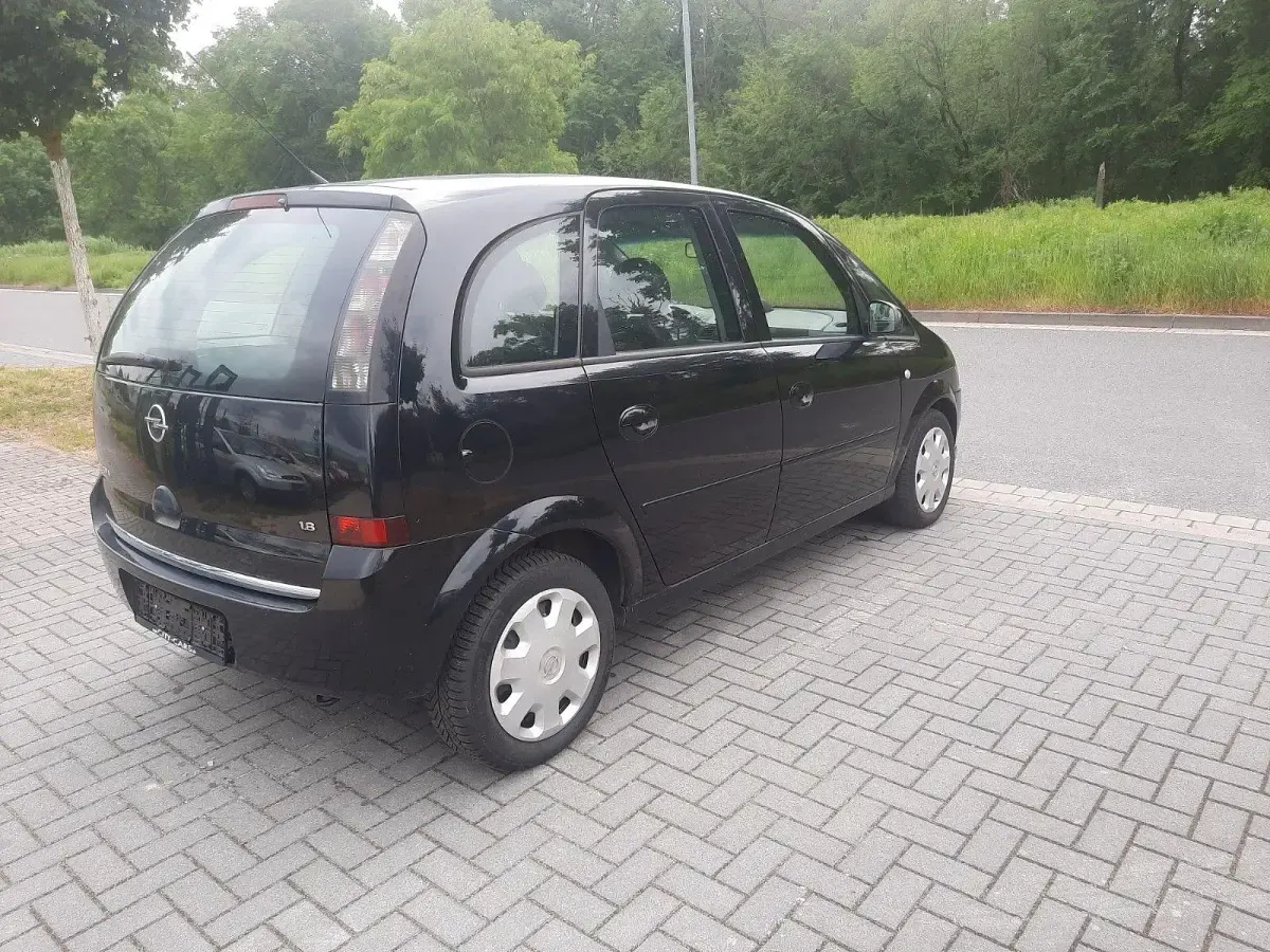 Gebraucht Opel Meriva 125 PS (91 kW) 2008 Van / Kleinbus