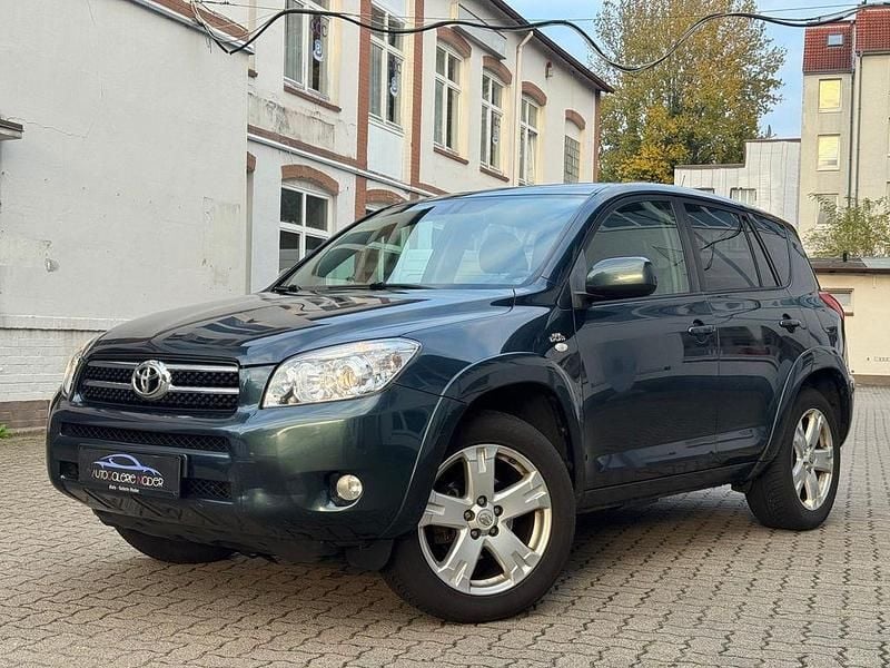Grün Gebraucht 2006 Toyota RAV4 Executive SUV | 3.990 € (Guter Preis) - Bild 1/4