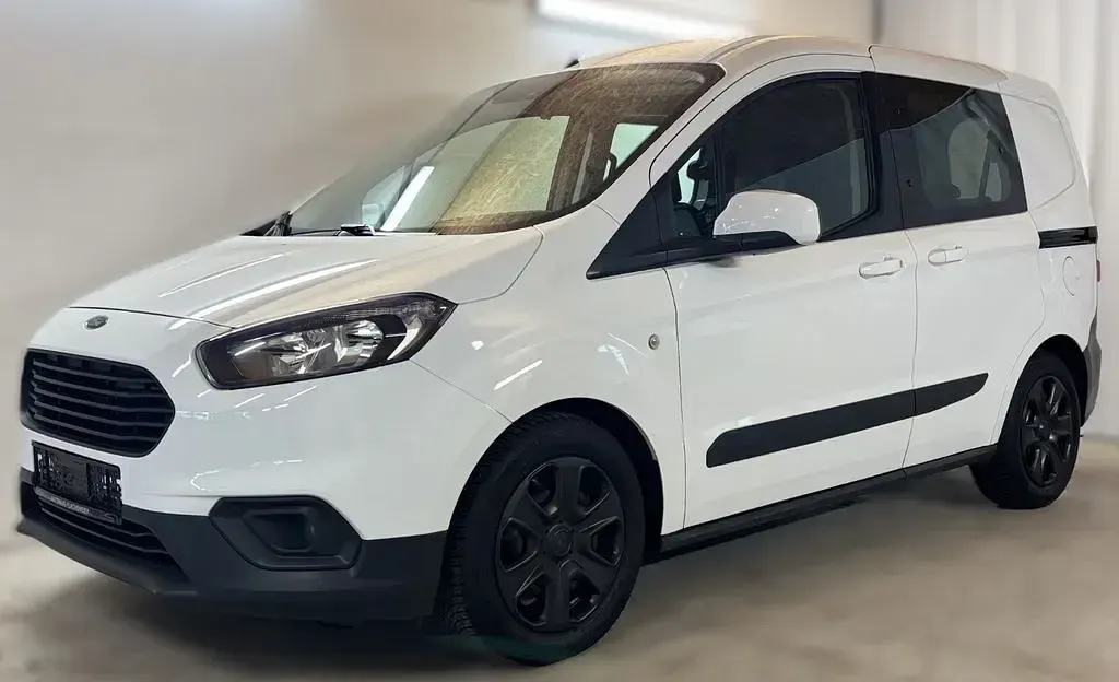Gebraucht Ford Transit Trend 101 PS (74 kW) 2019 Weiß Kombi
