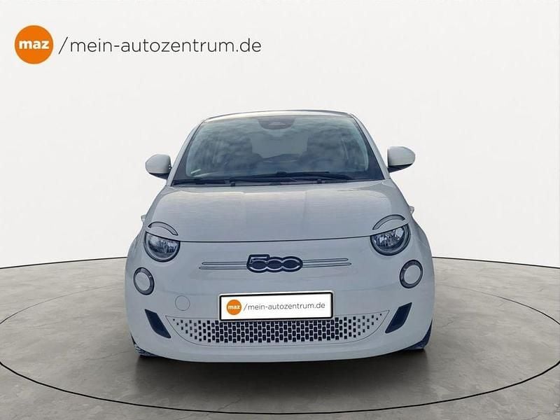 Gebraucht Fiat 500e 86 kW (118 PS) 2023 Weiß Limousine
