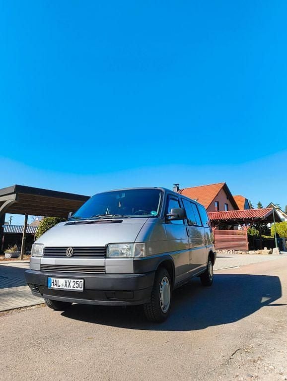 Second-hand VW T4 83 CP (61 kW) 1991 Argintiu Van
