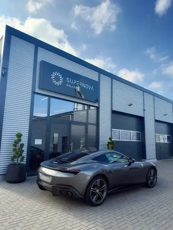 Second-hand Ferrari Roma 620 CP (456 kW) 2024 Gri