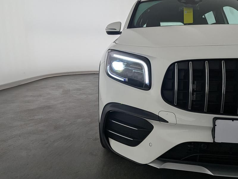Gebraucht Mercedes GLB35 AMG 306 PS (225 kW) 2023 Weiß SUV