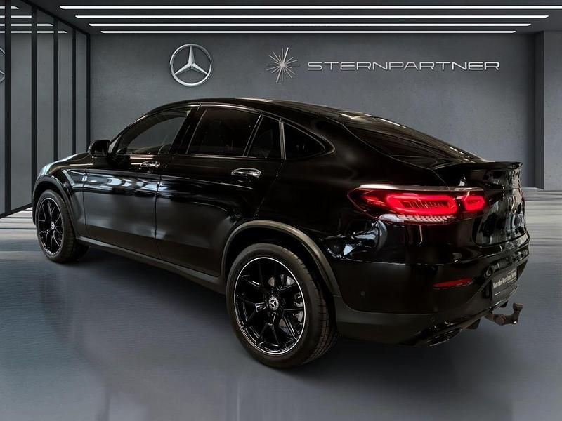 Gebraucht Mercedes GLC400d AMG 330 PS (242 kW) 2023 Metalliclack obsidianschwarz m Coupé