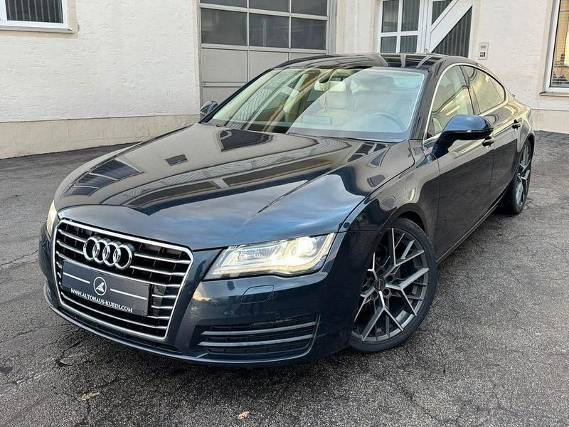 Blau Gebraucht 2012 Audi A7 Sportback Ambiente Kleinwagen | 19.990 € (Etwas zu teuer) - Bild 1/4