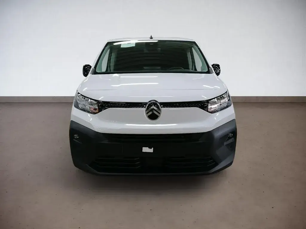 Gebraucht Citroën Berlingo 131 PS (96 kW) 2025 Eis weiss Van / Kleinbus