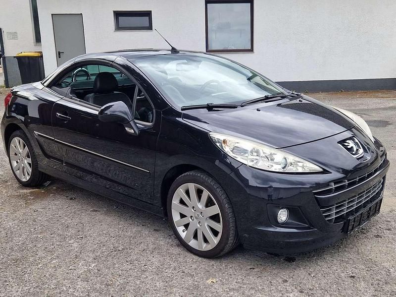 Schwarz Gebraucht 2010 Peugeot 207 Platinum Cabrio | 4.900 € (Fairer Preis) - Bild 1/4