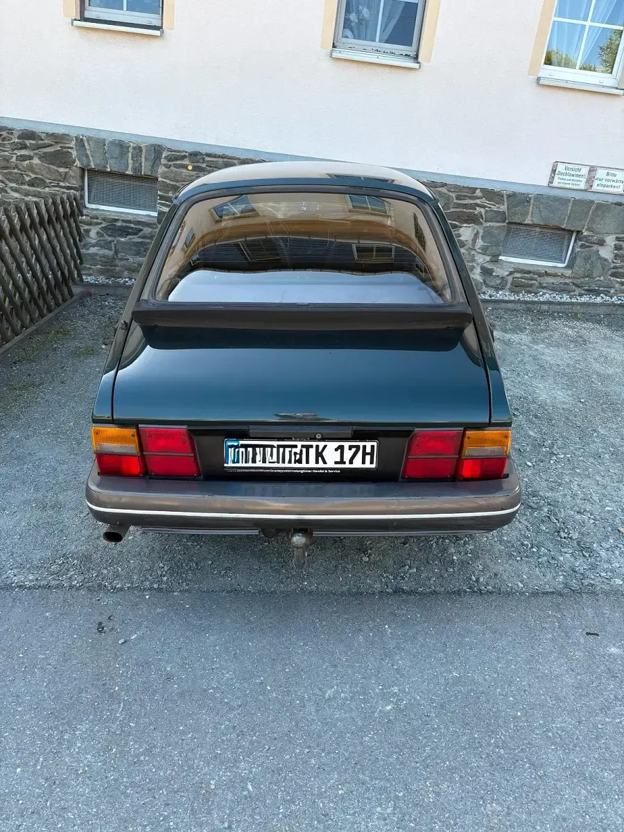 Gebraucht Saab 900 141 PS (103 kW) 1993 Grün Coupé