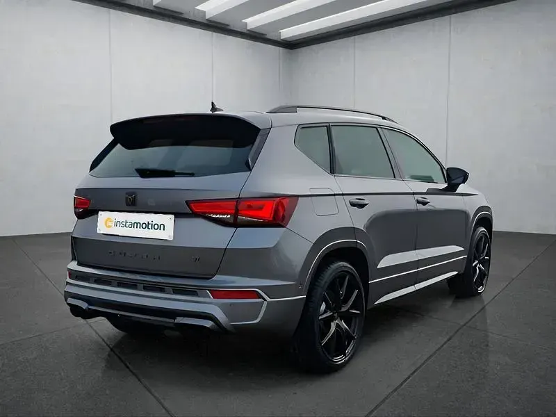 Neu Cupra Ateca 300 PS (220 kW) 2025 Schwarz SUV