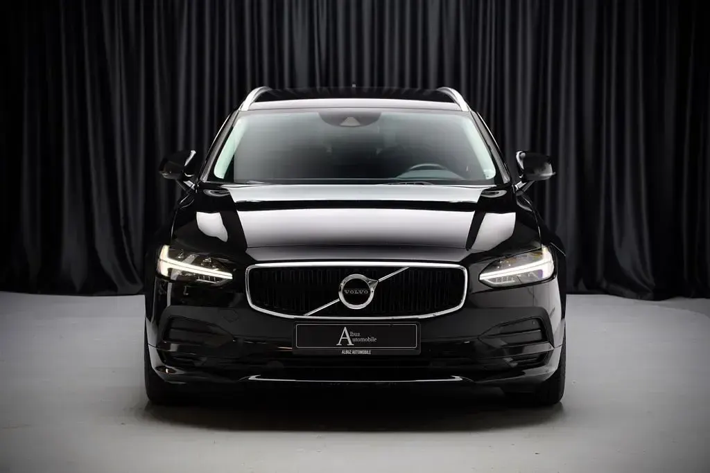 Gebraucht Volvo V90 Business Edition 190 PS (139 kW) 2017 Schwarz Kombi