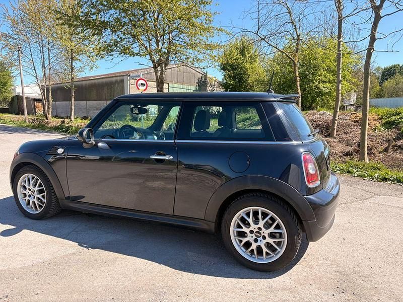 Usata Mini Cooper 120 CV (88 kW) 2008 Nero Utilitaria