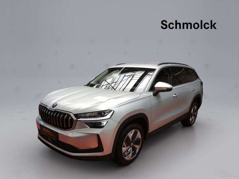 Brillantsilber met. Gebraucht 2024 Skoda Kodiaq Selection SUV | 43.790 € (Guter Preis) - Bild 1/4