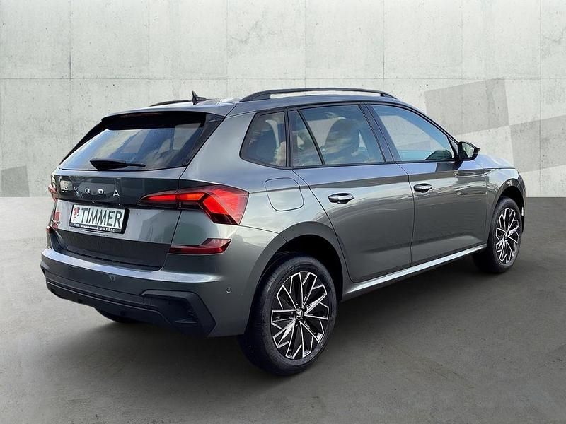 Neu Skoda Kamiq Tour 150 PS (110 kW) 2026 Grau SUV
