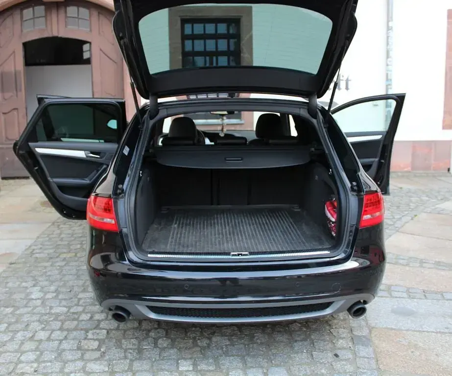 Gebraucht Audi A4 Allroad S-Line 170 PS (125 kW) 2010 Schwarz Kombi