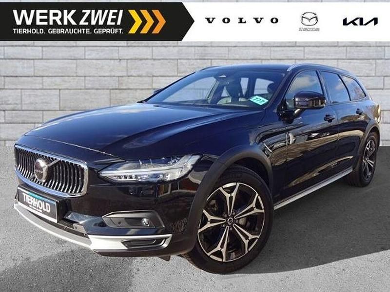 Onyx black / metallic Gebraucht 2022 Volvo V90 CC Pro Kombi | 49.900 € (Etwas zu teuer) - Bild 1/4