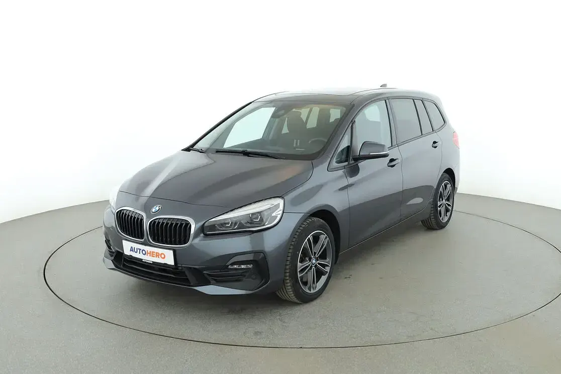 Gebraucht BMW 220 Gran Tourer Sport Line 190 PS (139 kW) 2021 Van / Kleinbus