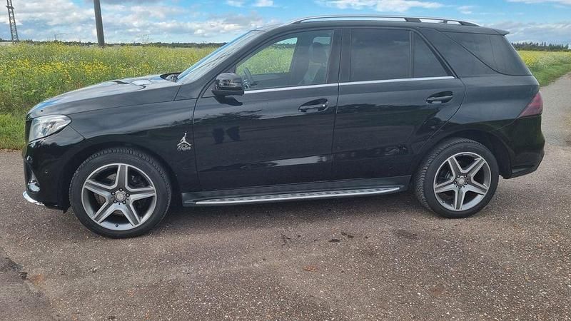 Gebraucht Mercedes GLE350 AMG 258 PS (189 kW) 2016 Schwarz SUV