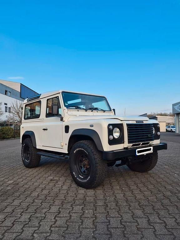 Gebraucht Land Rover Defender 122 PS (89 kW) 2006 Weiß SUV