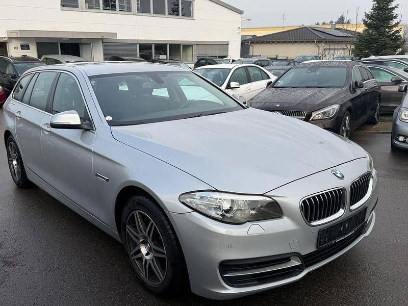 Gebraucht BMW 530 Performance 258 PS (189 kW) 2014 Silber Kombi