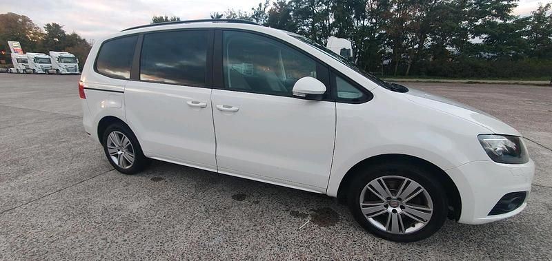 Gebraucht Seat Alhambra 140 PS (102 kW) 2014 Weiß Van / Kleinbus