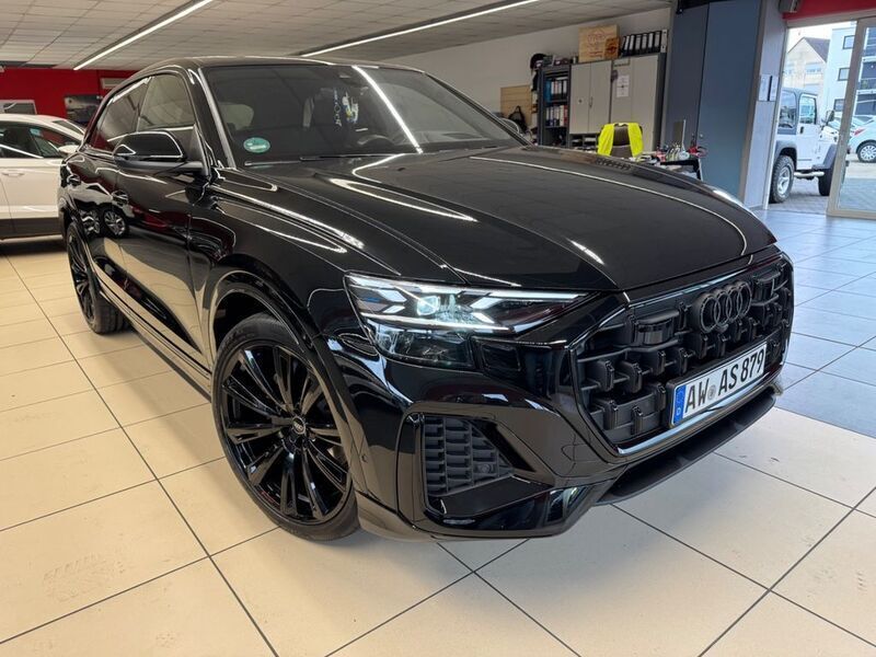 Gebraucht Audi Q8 Black Edition 286 PS (210 kW) 2025 Schwarz SUV
