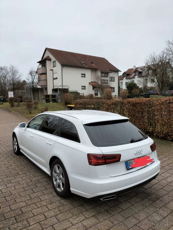 Weiß Gebraucht 2015 Audi A6 Ambiente Kombi | 20.500 € (Fairer Preis) - Bild 1/4