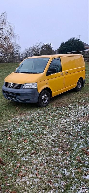 Gelb Gebraucht 2009 VW Transporter Van | 3.799 € - Bild 1/4