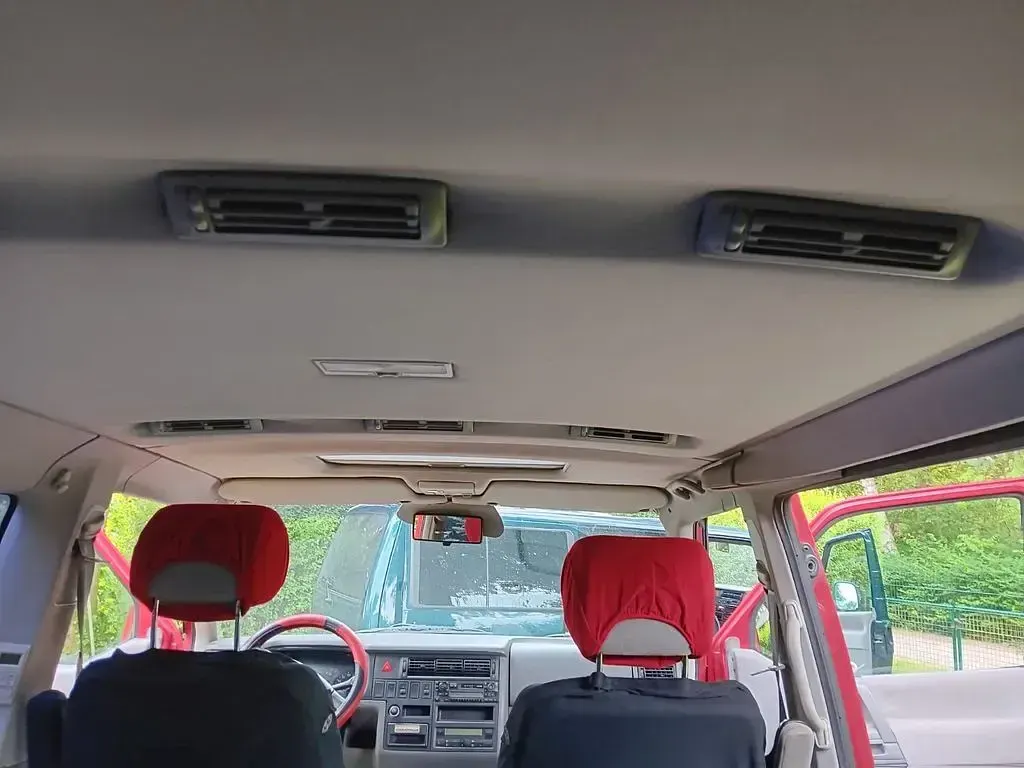 Gebraucht VW T4 151 PS (111 kW) 1998 Rot Van