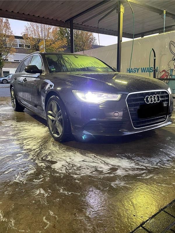 Gebraucht Audi A6 Comfort 190 PS (139 kW) 2014 Grau Kombi