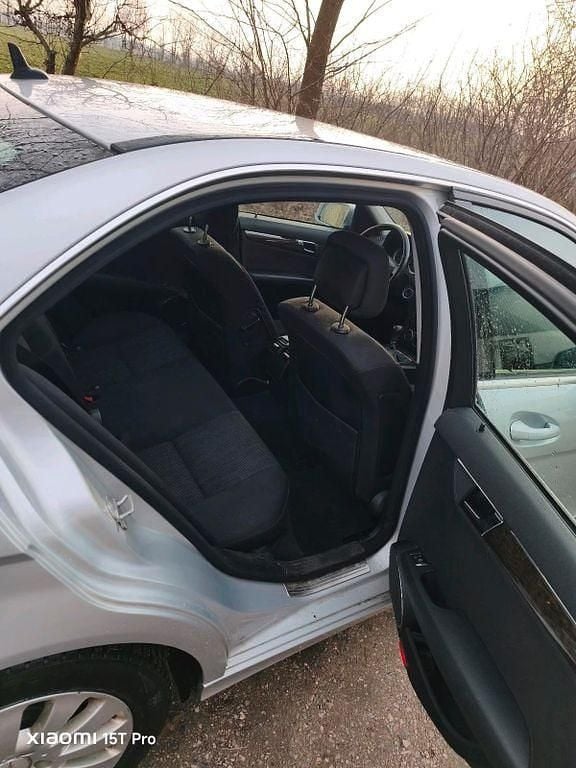 Gebraucht Mercedes C180 156 PS (114 kW) 2008 Silber Limousine