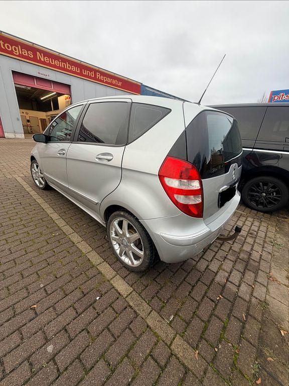 Gebraucht Mercedes A180 109 PS (80 kW) 2005 Silber Van / Kleinbus