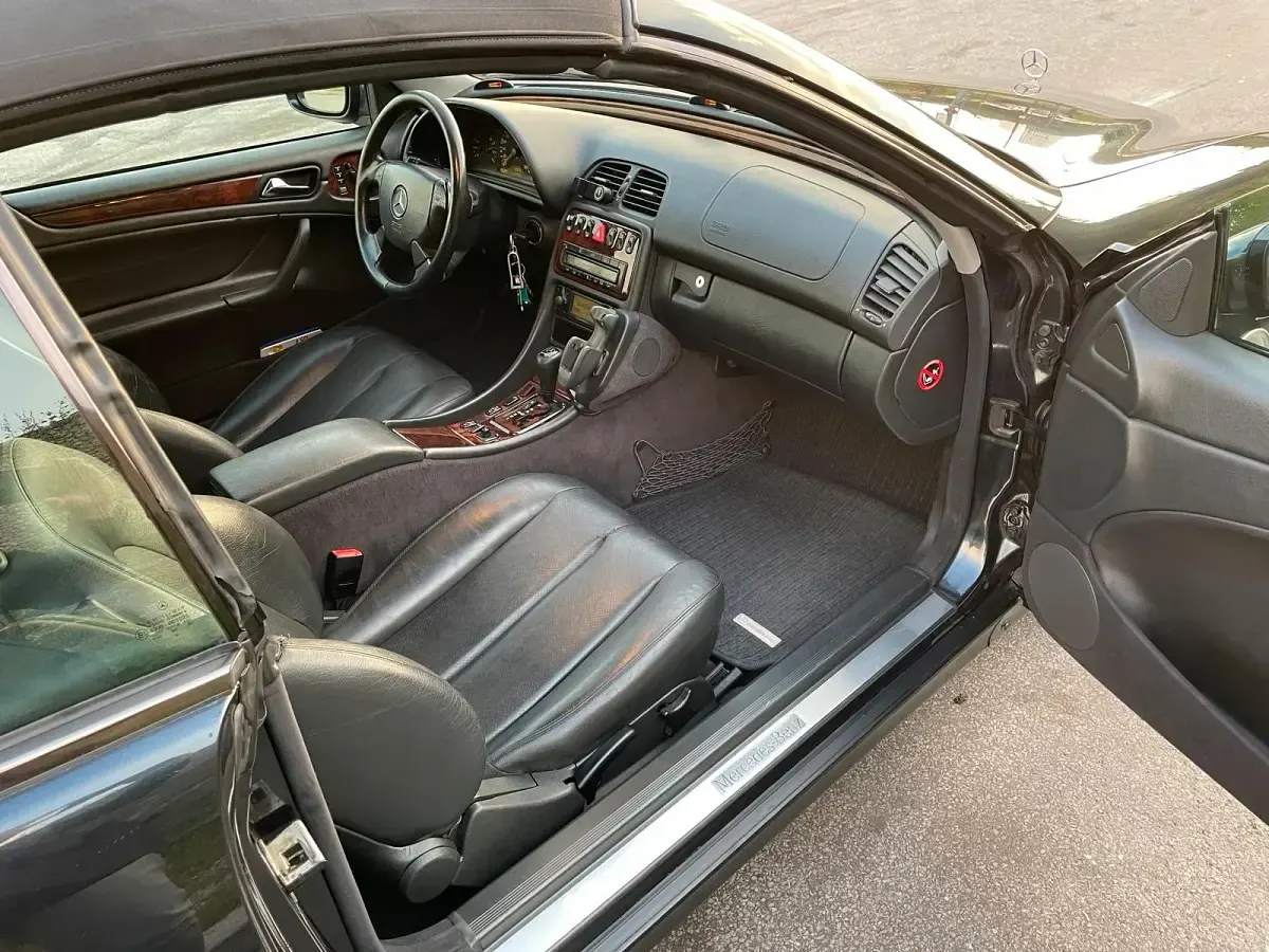 Gebraucht Mercedes C320 218 PS (160 kW) 2000 Blau Cabrio