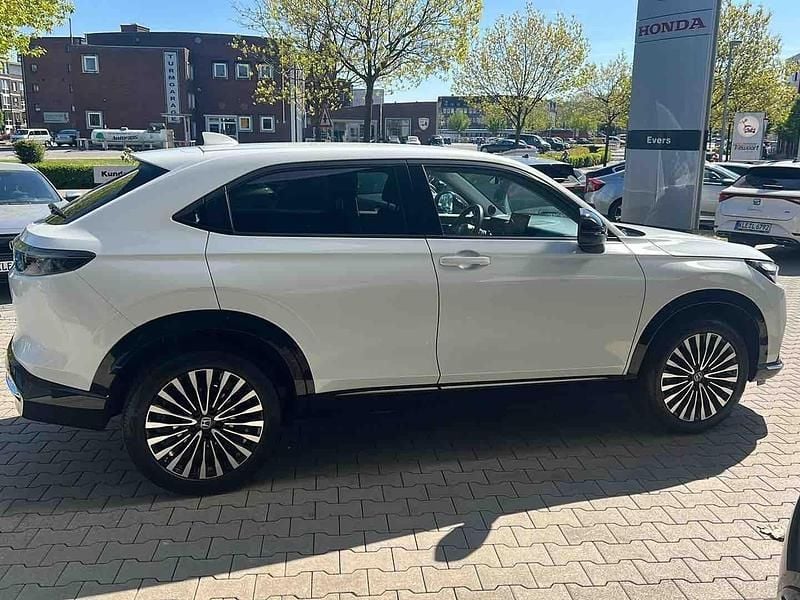 Gebraucht Honda e:Ny1 150 kW (204 PS) 2024 Platinium white pearl SUV