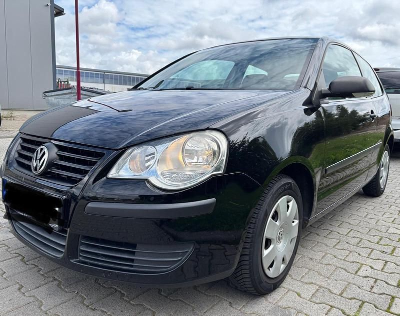 Schwarz Gebraucht 2008 VW Polo Trendline Kleinwagen | 2.200 € (Fairer Preis) - Bild 1/4
