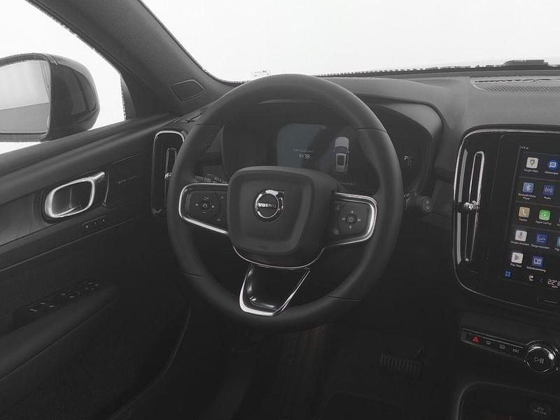 Gebraucht Volvo EX40 Ultra 185 kW (252 PS) 2025 Schwarz SUV