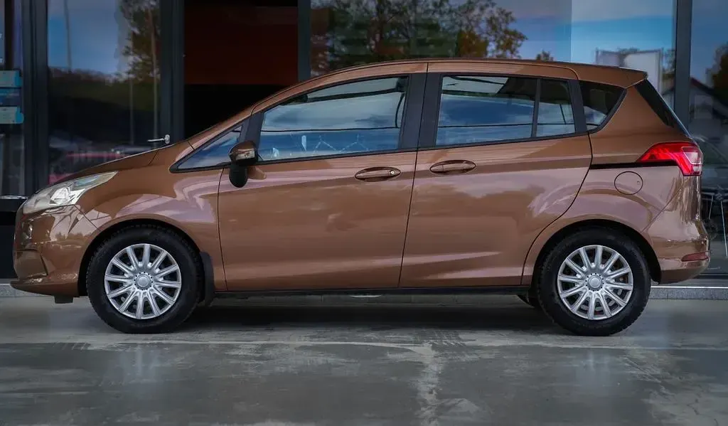 Second-hand Ford B-MAX Trend 101 CP (74 kW) 2012 Maro Monovolum