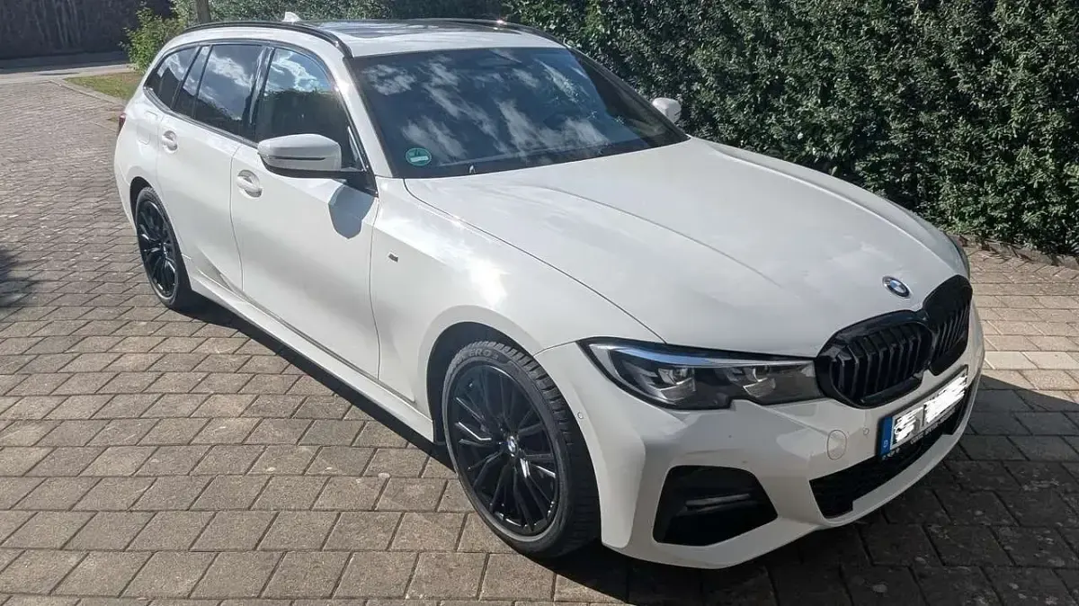 Gebraucht BMW 330 Shadowline 265 PS (194 kW) 2020 Kombi