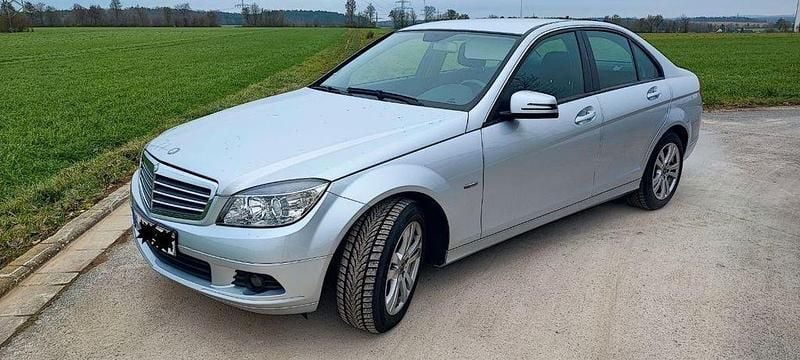 Gebraucht Mercedes C180 156 PS (114 kW) 2009 Grau Limousine