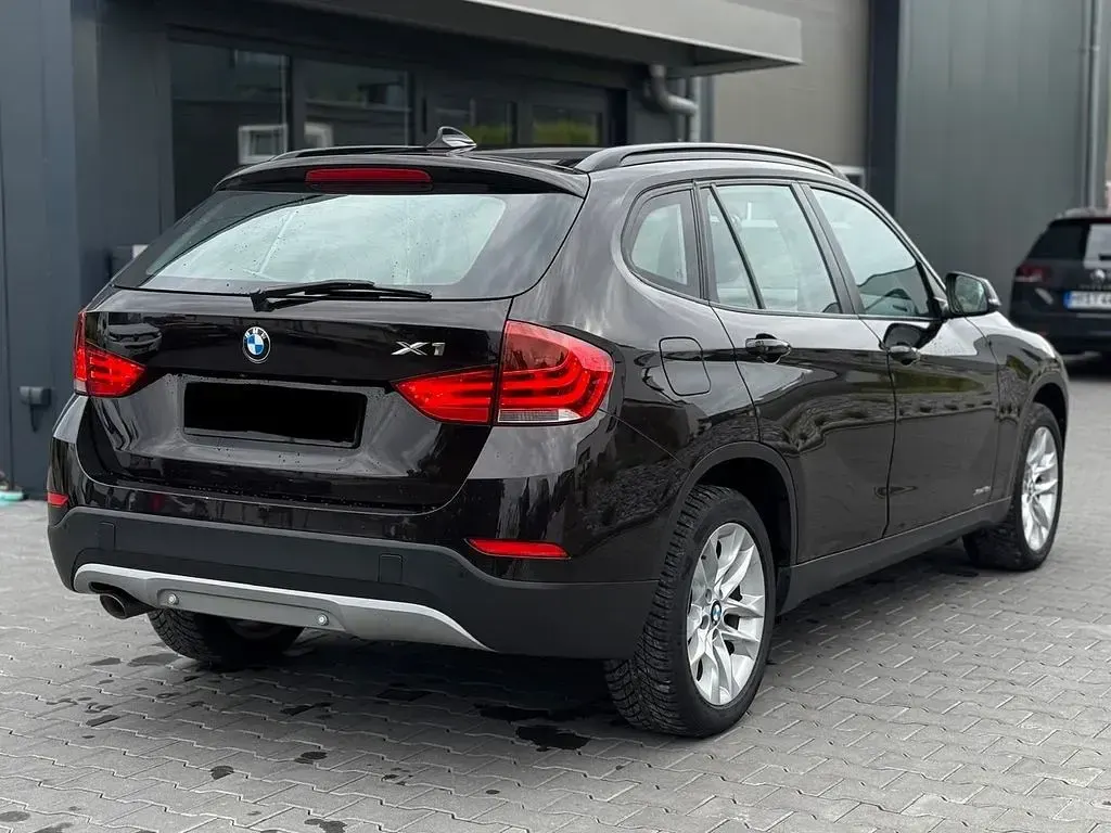 Gebraucht BMW X1 Performance 143 PS (105 kW) 2014 Braun SUV