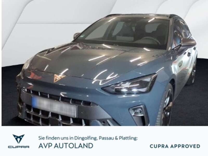 Fjord blau Gebraucht 2024 Cupra Leon Kombi | 33.919 € (Fairer Preis) - Bild 1/3