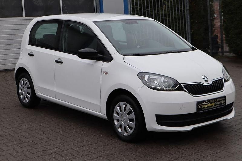 Gebraucht Skoda Citigo Active 60 PS (44 kW) 2018 Weiß Kleinwagen